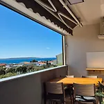 Relax 200m From The Sea View Apartament