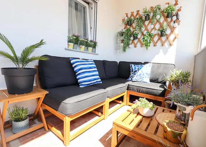 Апартаменты Relax 200m From The Sea View Мандре