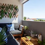 Relax 200m From The Sea View *