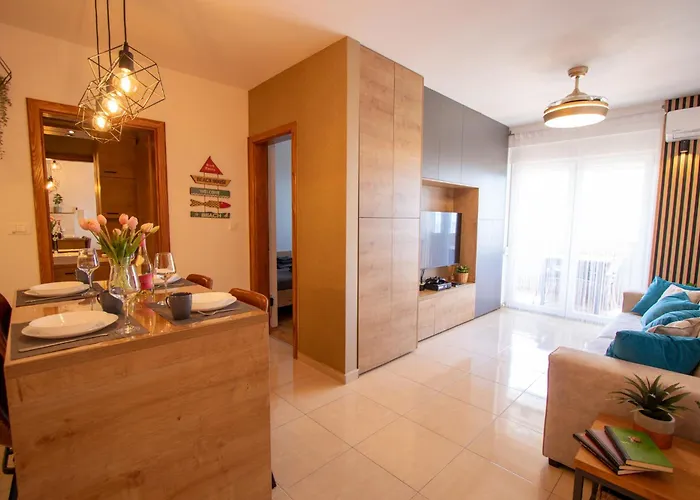 Relax 200m From The Sea View *